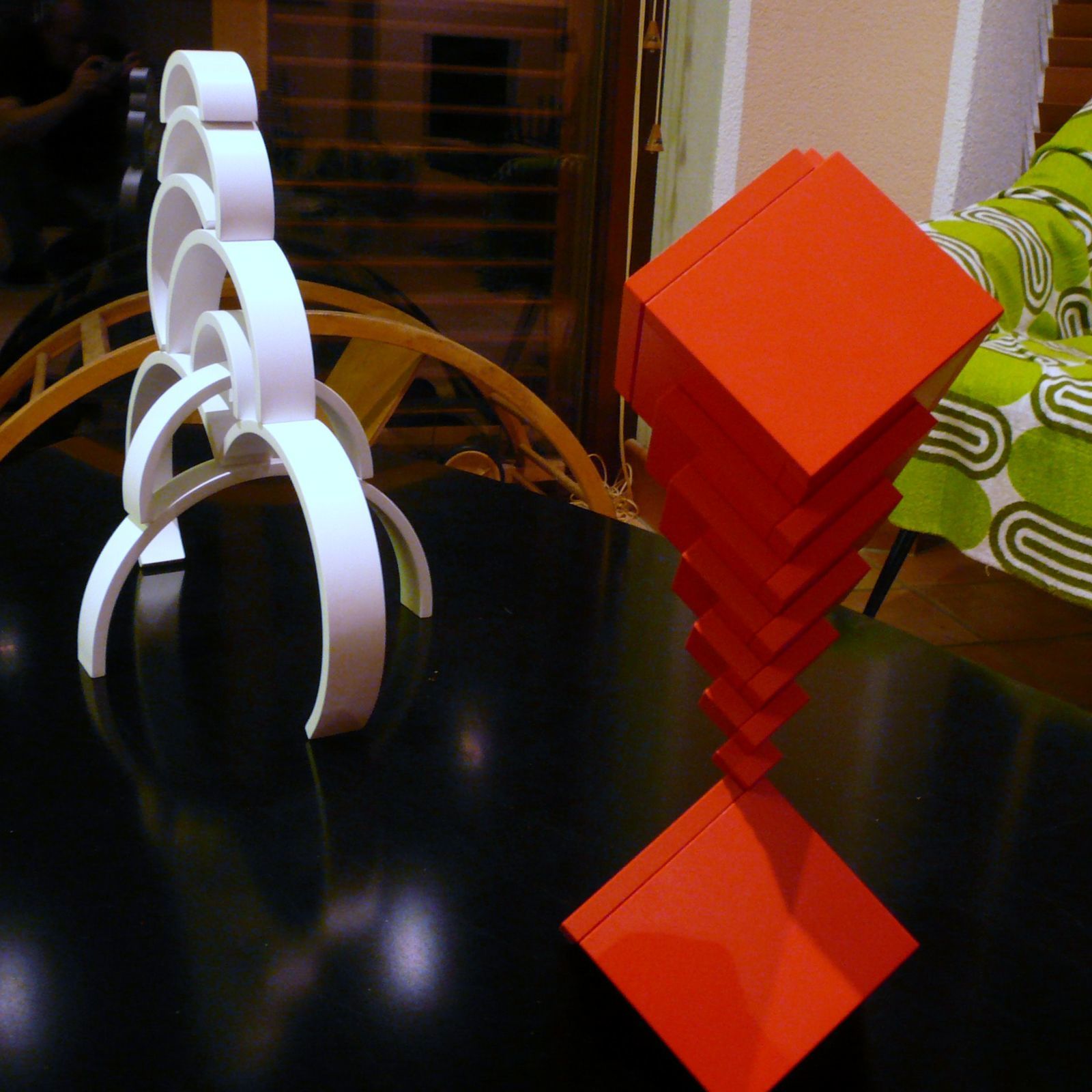 Rainbow von Heiko Hillig in einer limitierten Ausgabe, sowie Cella von Peer Clahsen. 