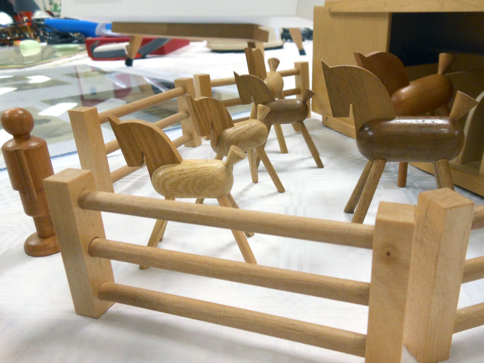 Der originale Pferdestall von Dyroff auf einer Ausstellung von Günter Höhne