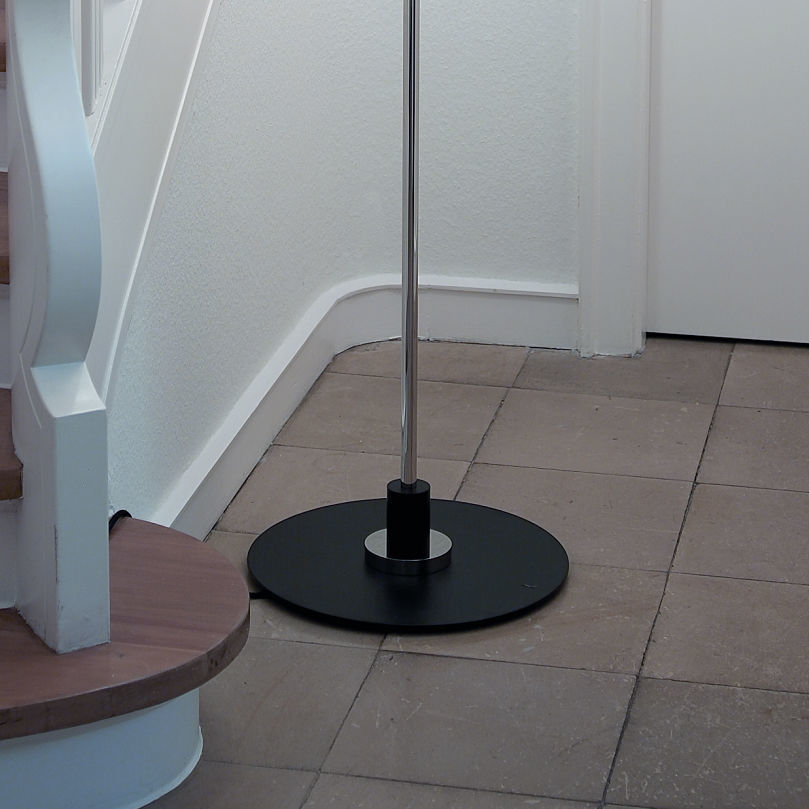 Stehleuchte – BST23 Gyula Pap 