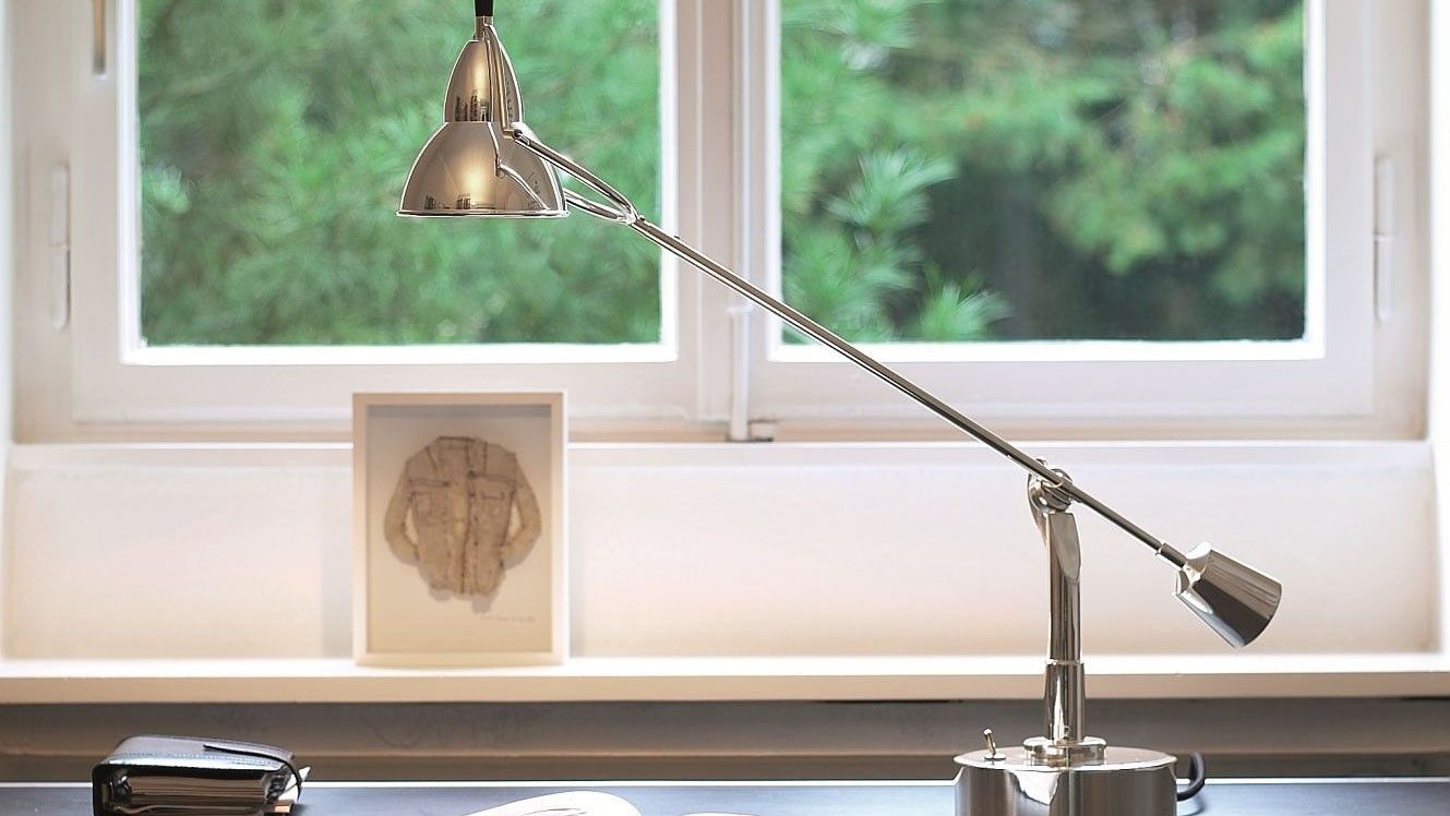 Art Deco Tischleuchte mit Gelenken