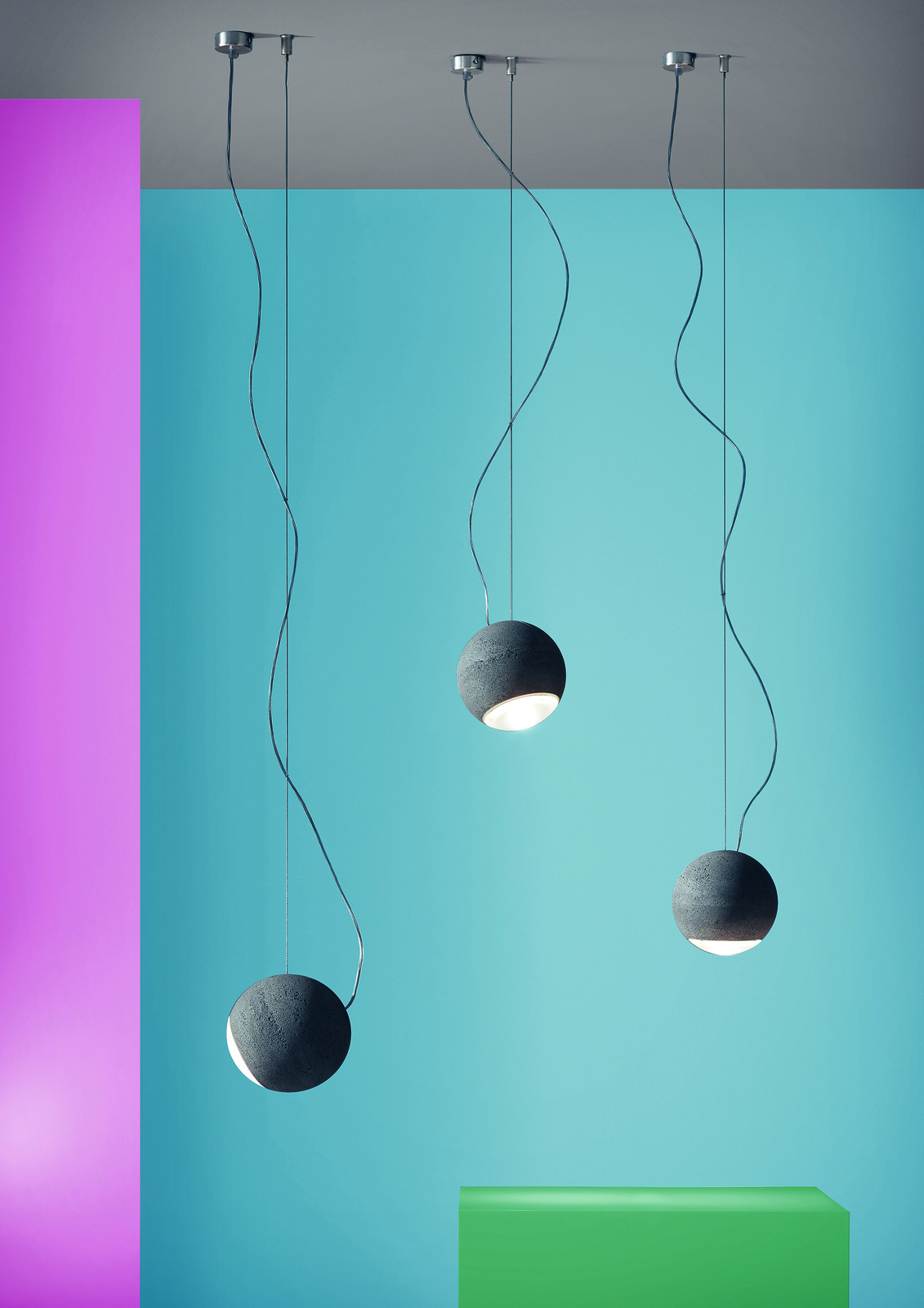 Trabant Serie von Tecnolunen Pendelleuchte, Entwurf nach Joachim Manz