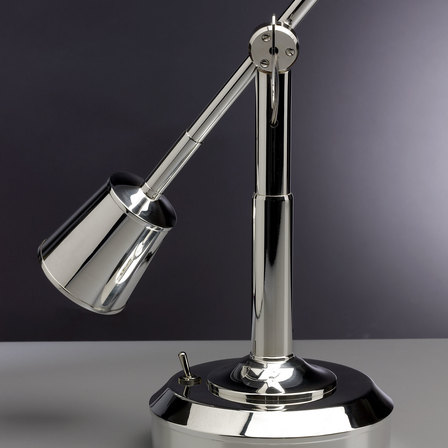 limitierte Schreibtischleuchte EB28 von Édouard Buquet - tecnolumen