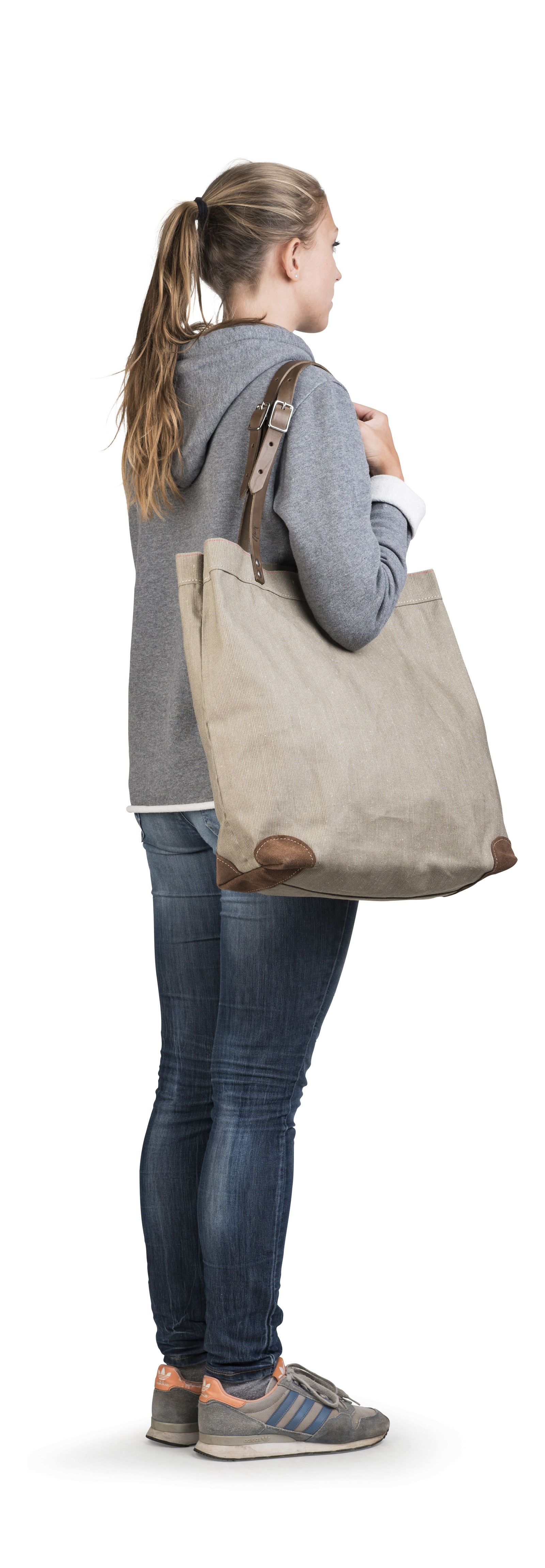 Einkaufstasche XL in beige, getragen