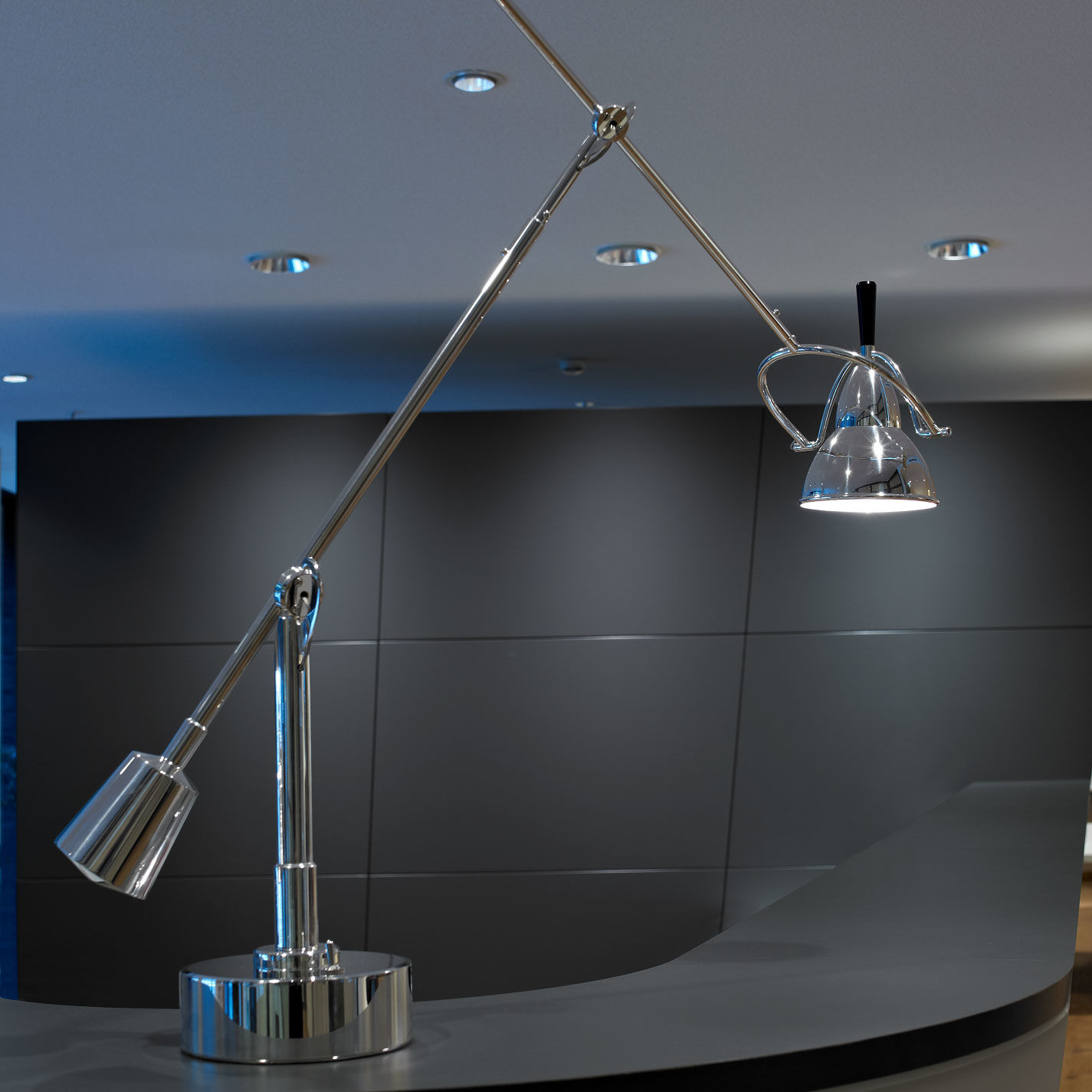 limitierte Schreibtischleuchte EB28 von Édouard Buquet - tecnolumen