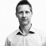 Der heutige Chefdesigner von Naef ist Künstler, Designer und Produktmanager. Es war der Jürg Näf, der diesen ausgebildeten Spielmittelgestalter aus Halle in die Schweiz lockte. Heiko Hillig