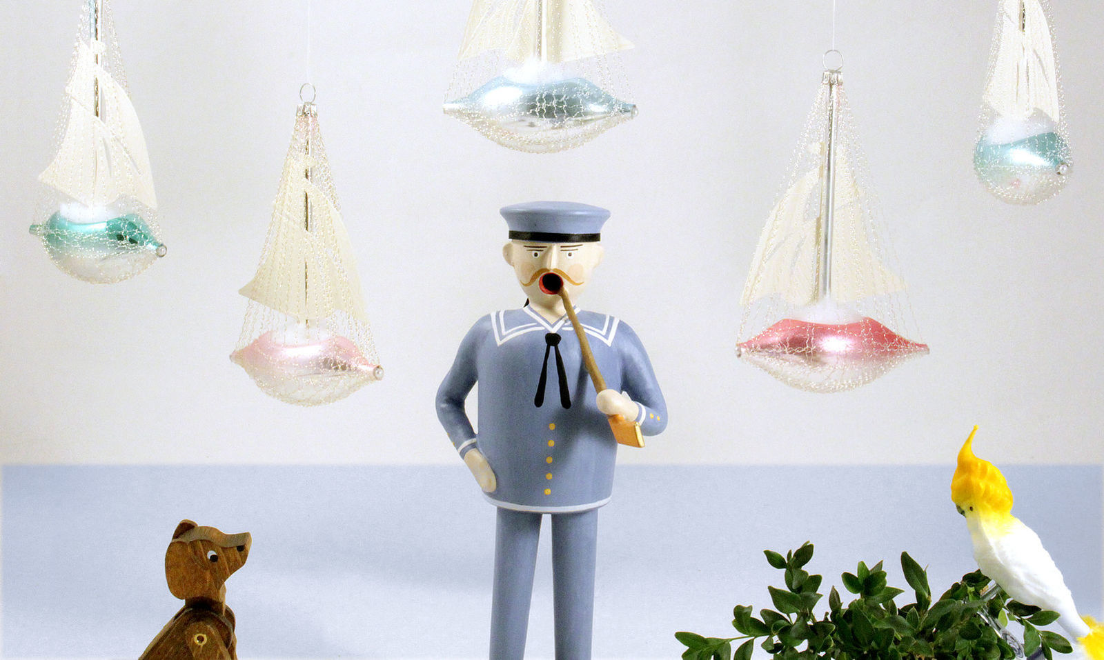 Räuchermännchen Originale aus dem Erzgebirge und Christbaumschmuck aus mundgeblasenem Glas