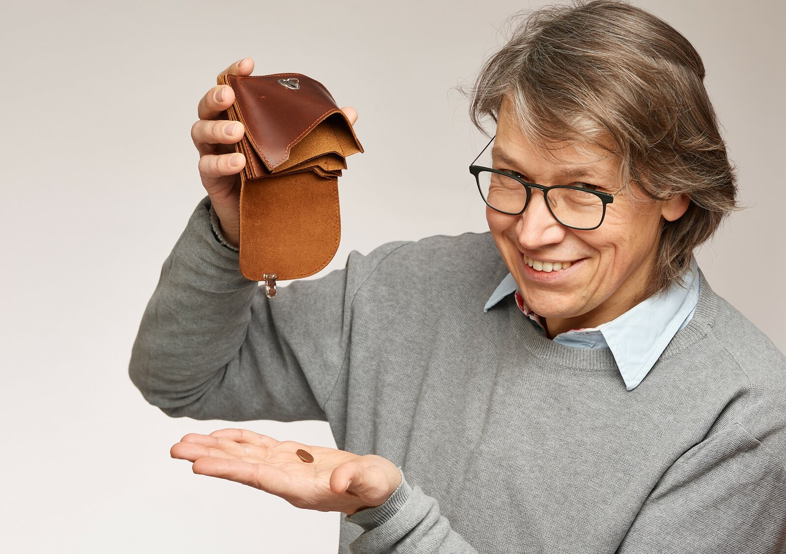 Gerald mit der BORSA Geldbörse in Mocca