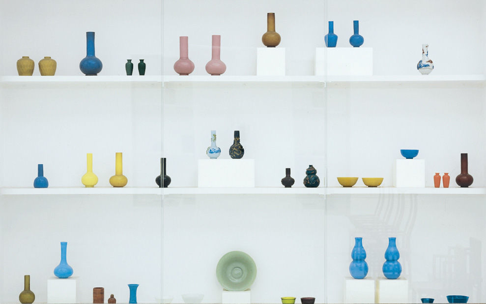 Ausstellung eines archäologischer Fundus aus den siebziger Jahren auf der Museumsinsel Hombroich