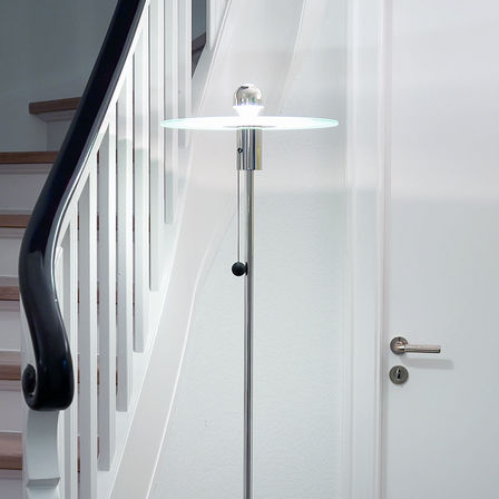 Stehleuchte – BST23 Gyula Pap