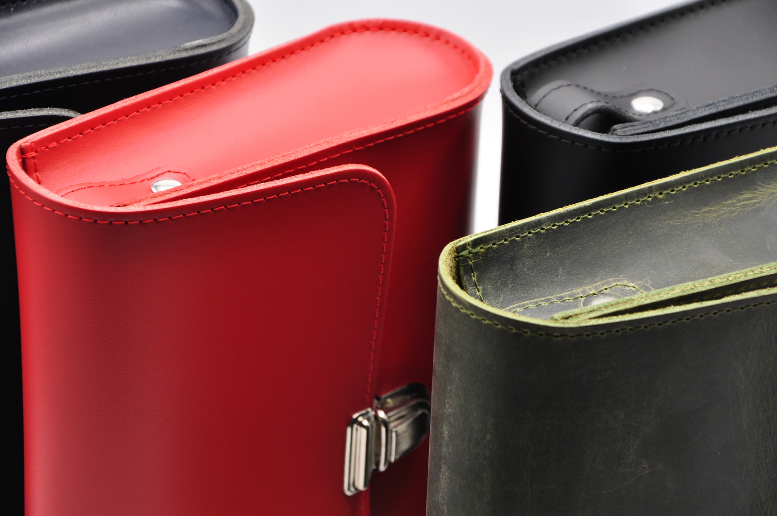 Brottasche Rindleder div. Farben