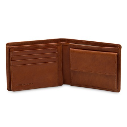 Rein pflanzlich gegerbtes Rindsleder kennzeichnet die Herstellung des Sonnenleder Portemonnaies MAIN.