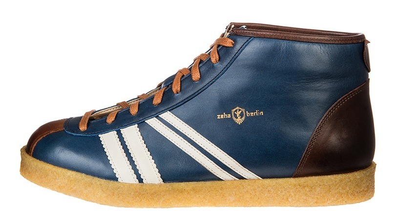 Zeha Berlin TRAINER high mittelblau Kalbslederschuh Sohle aus Naturkautschuk Seitenansicht