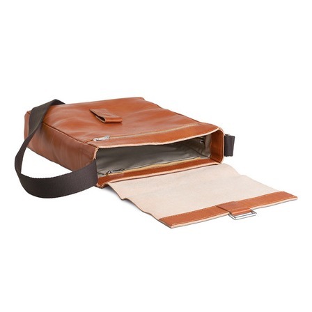 Umhängetasche Granada G natur von Sonnenleder, liegend